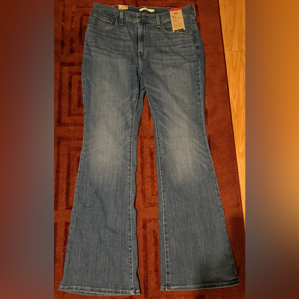 Levi's Women's 726 High-Rise Flare Women’s Jeans - 33